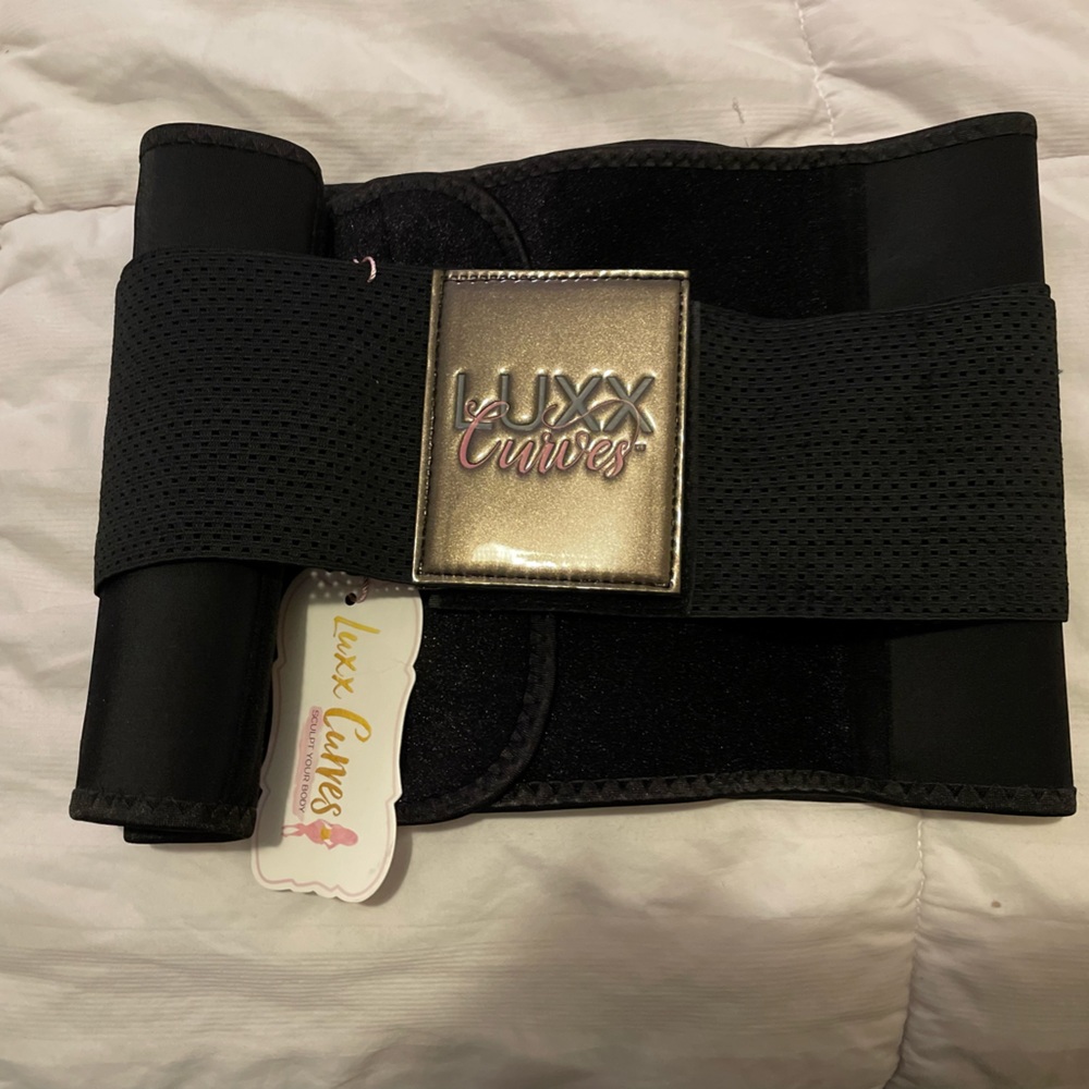 The Perfect Curves Waist Trimmer Belt